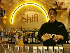 -Shift cocktail bar鸡尾酒吧