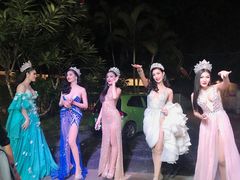 -西蒙人妖秀