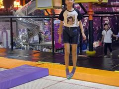 -Tenker Club弹刻极限主题公园 · 蹦床 · 团建 · 生日派对(大关店)