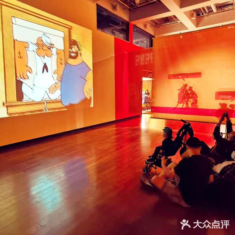 展厅最后还有大力水手原版动画片看，帮你回忆童年