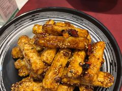 那年秋天的茄子-梧桐树下(云锦世家店)