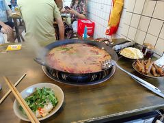 -黄潇洒老火锅(九眼桥宏济巷店)