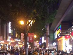 -八一好吃街·高品美食广场