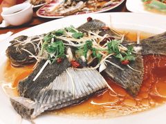 清蒸多宝鱼-望海潮海鲜店 特色家常菜(在海一方店)