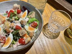 老教堂色拉-JINNS锦时 steak&pizza(浸信会礼拜堂旧址店)