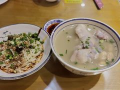 -易老妈蹄花.特色川菜(人民公园总店)