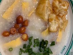荔湾艇仔粥-西关明记肠粉(荔枝湾店)
