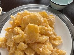 麻仁鸡蛋-金卯白肉罩火烧