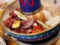 -毛辣果·贵州红酸汤牛肉火锅(西单店)