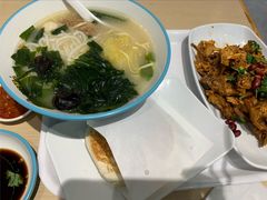 -灵芝妹子海鲜米线(凯德和平广场店)