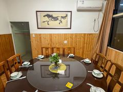 -芦茨金富饭庄·25年老字号·专做稻草鸡