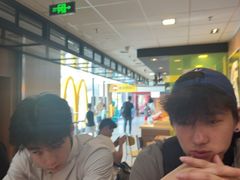 -麦当劳(世贸店)