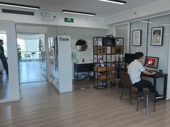 -bobo高端证件照工作室(三元桥店)