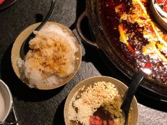 果仁冰粉-渝涯重庆豆花老火锅(中赢国际店)