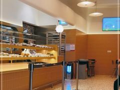 面包甜点陈列柜-OUR Bakery(SKP-S店)