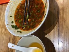 -螺小胖柳州螺蛳粉(钟楼总店)