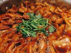 -黄记煌三汁焖锅(新佳丽江汉路店)