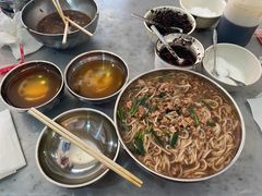 -正宗杨记普洱酸醋米线(总店)