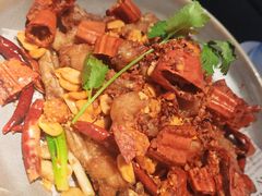 -蝴蝶里·粤菜·点心(滨江龙湖店)