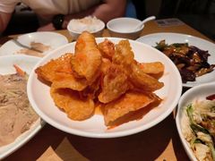 -关东小磨东北菜(上海长风大悦城店)