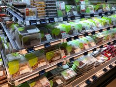 零售区-盒马鲜生(丁香国际店)