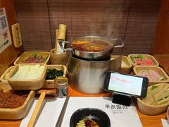 -独食火锅·半米屋台(直营总店)