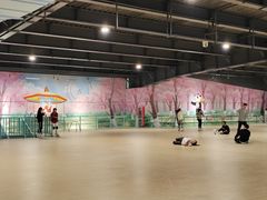 -极限PLAY运动娱乐新世界·团建派对潮玩休闲馆·室内蹦极高空游乐园