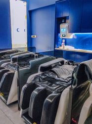-PE SALON