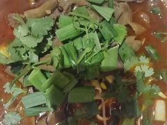 -房县土本味土鸡汤特色餐厅(沌口店)