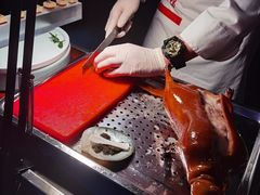 精品烤鸭-悦江(梅奔中心店)