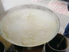 -云南大锅豆浆店
