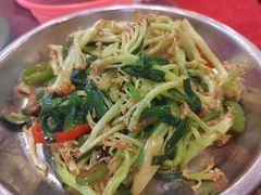 -长城东北菜(新港西路店)
