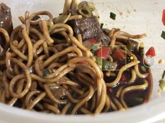 -牛师傅牛肉面(尚隆路店)