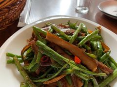 -董厨煨汤馆(车站路店)
