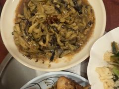 -聚首堂·特色小吃·肘子(什刹海德胜门店)