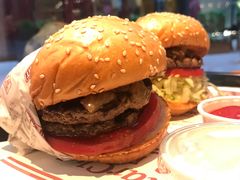 -The Habit Burger Grill 哈比特汉堡(复兴soho店)