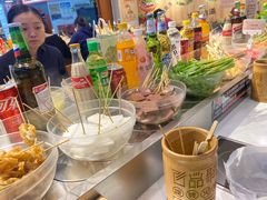 -百品聚旋转火锅(号外店)