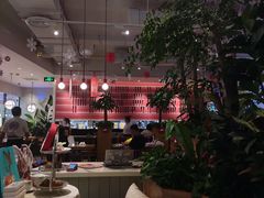 大堂-必胜客(百联又一城店)