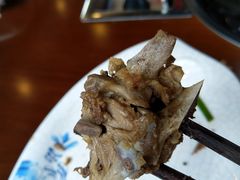 精品羊脖子-亿诣蝎府炸酱面羊蝎子火锅(酷车小镇店)