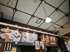-邢泰记