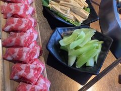 -辣伍鲜毛肚老火锅(元一店)