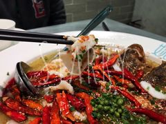 -姚姚酸菜鱼·金戈戈香港豉油鸡(喜荟城联名店)