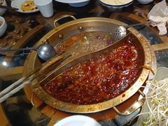 -小天鹅火锅·一线江景洪鼎旗舰店(洪崖洞店)