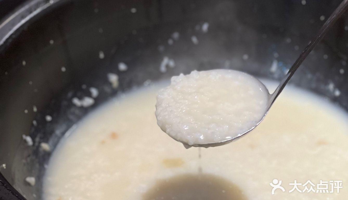 这家蒸汽海鲜竟然这么火爆！