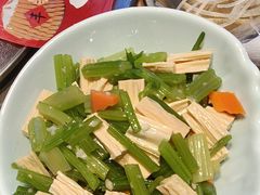 -山河屯铁锅炖(绥望路店)