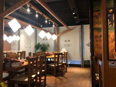 -云海肴·汽锅鸡·云南菜(天山百盛优客店)