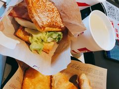 -肯德基(芳和店)