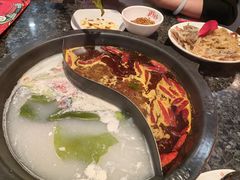 -井格重庆火锅(临平银泰城店)