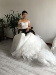 -红馆妆造(中央大街店)