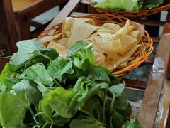 -抚仙湖生态石锅鱼野生菌(告庄店)